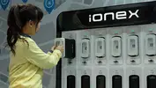 100/iONEX-girl-645.jpg